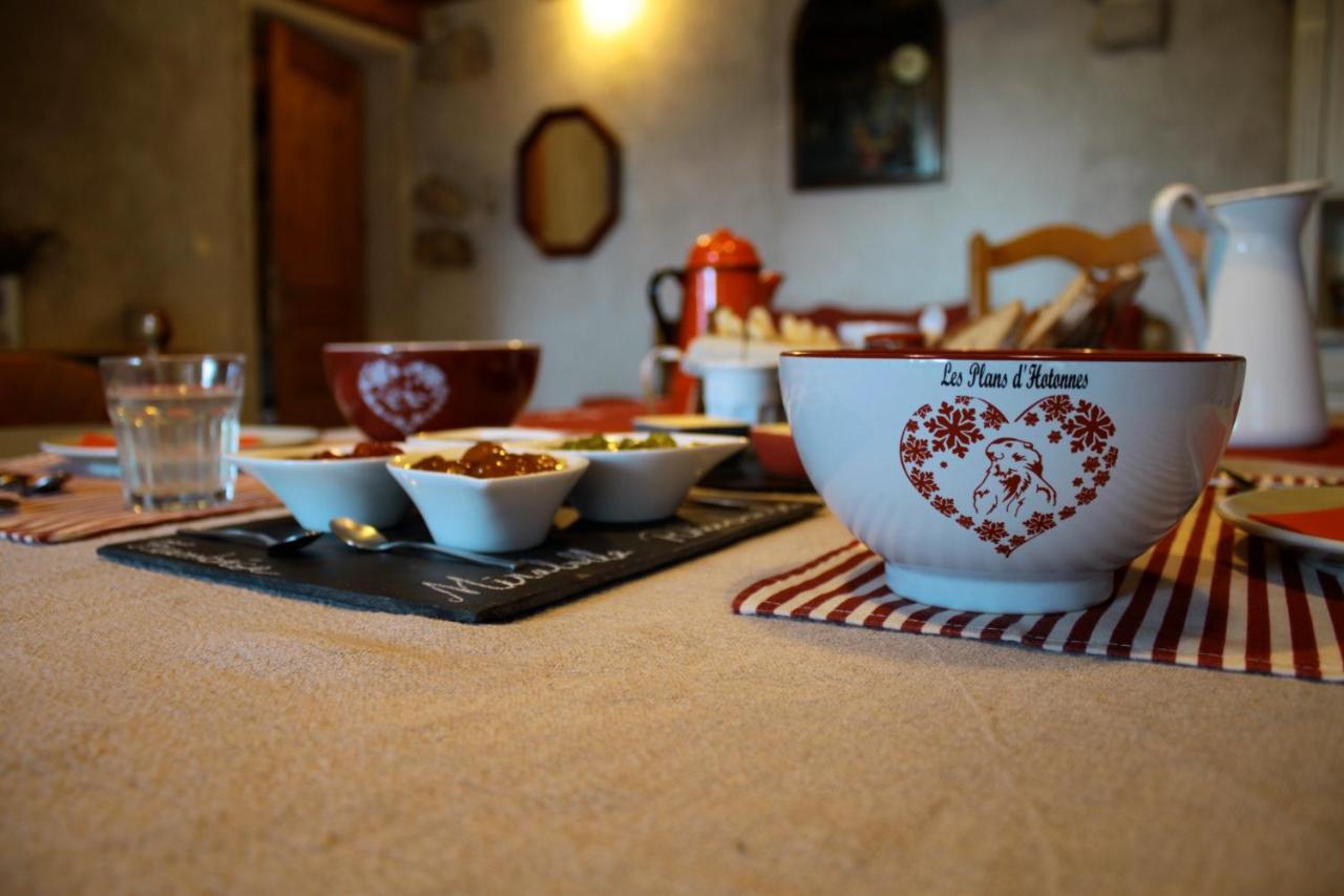 Bed and Breakfast Chez Louve Bleue Hotonnes Екстер'єр фото